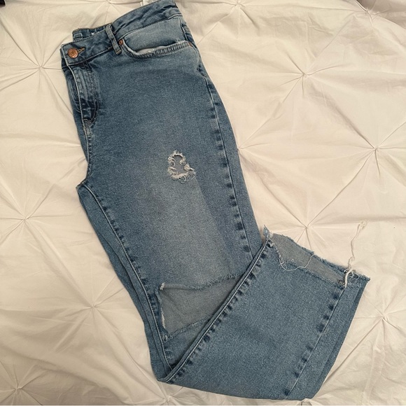 Light blue distressed jeans - Picture 4 of 4